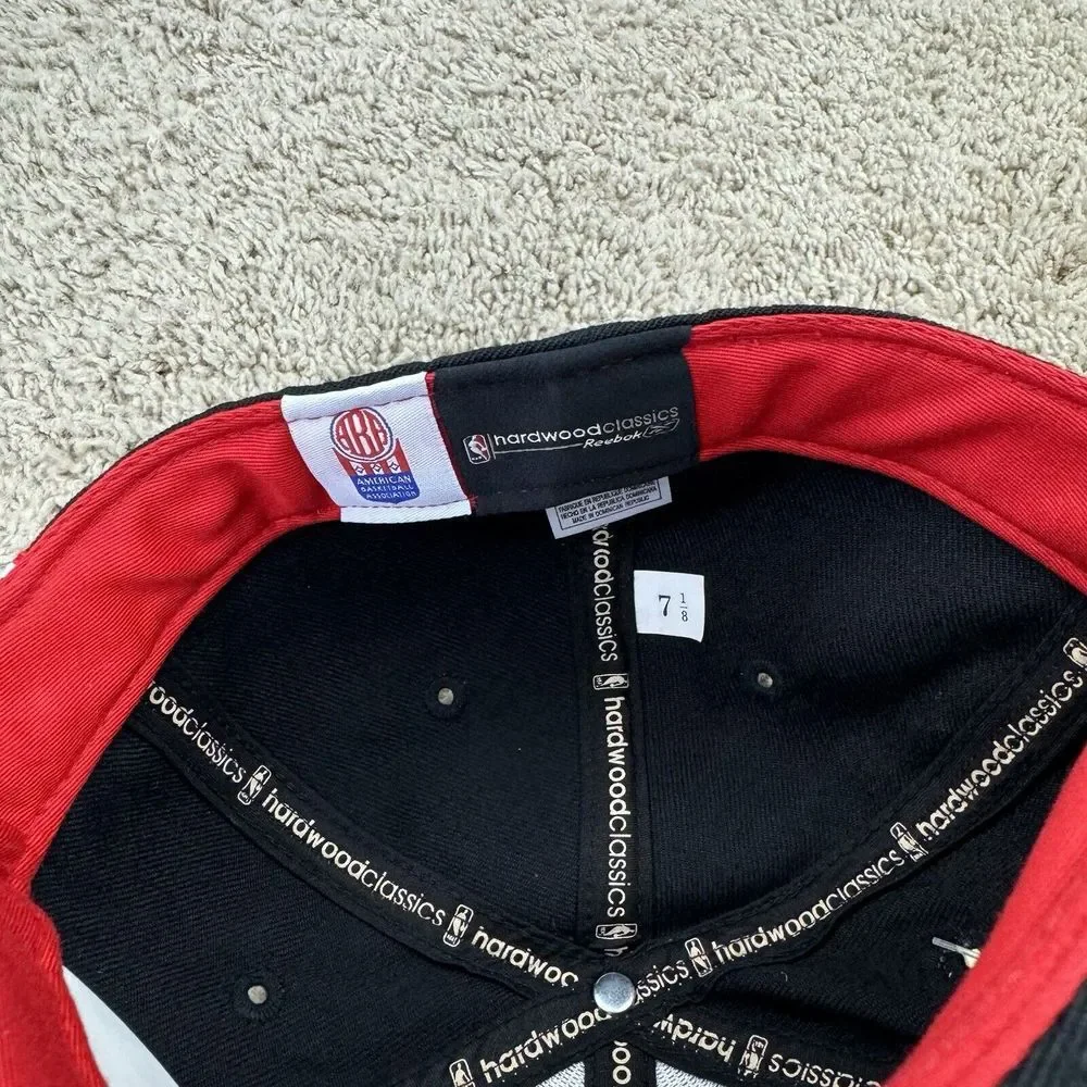 San Diego Conquistadors ABA Hat Reebok HWC Fitted 7 1/8 Black Red Logo Vtg‎ Cap